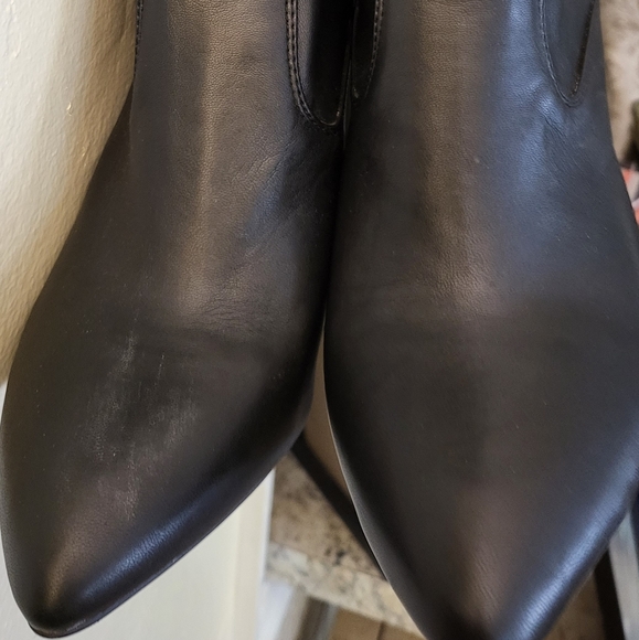 Franco Sarto Leather Boots. New with out tags. - Picture 2 of 11